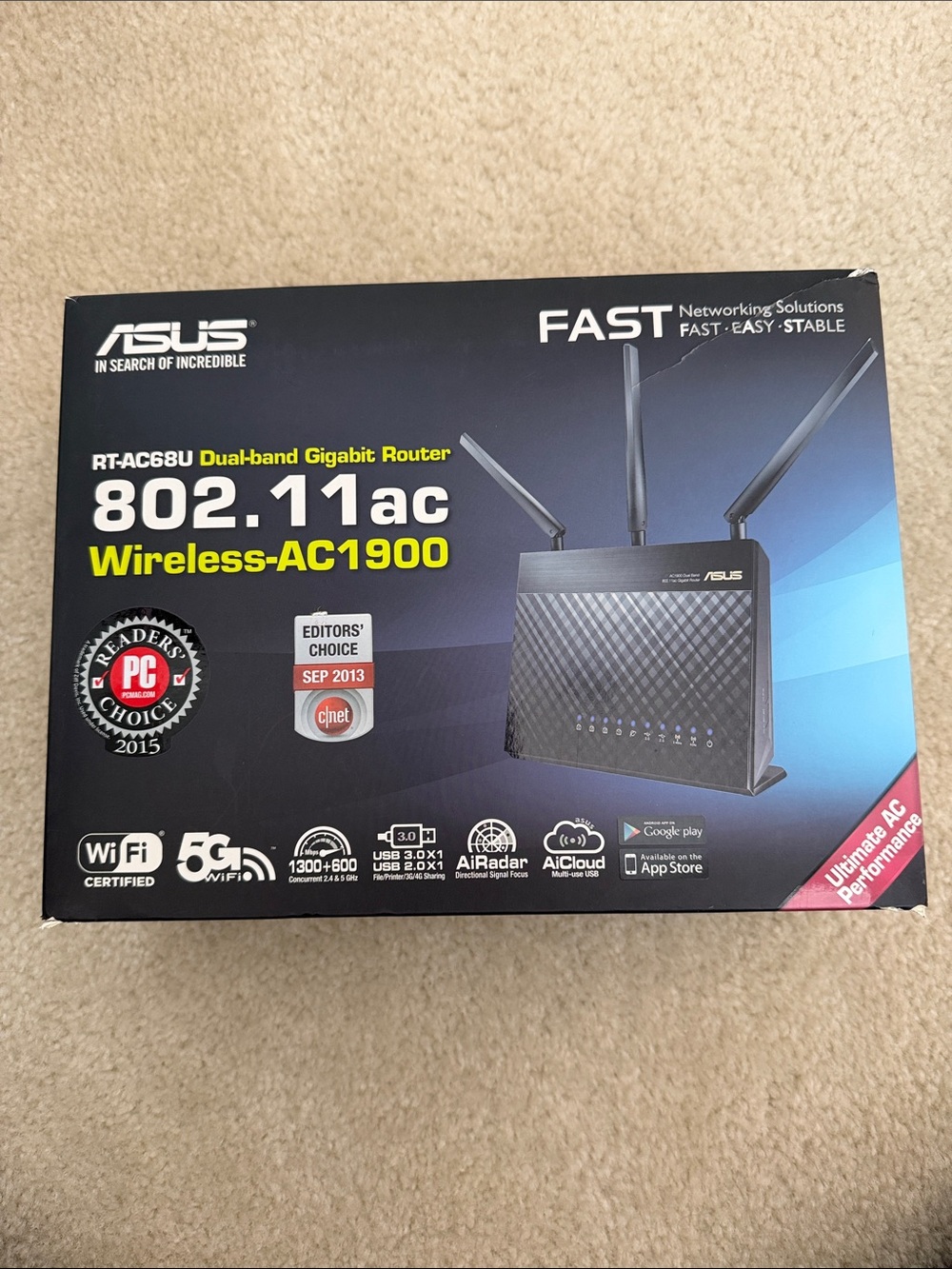 ASUS Wireless-AC1900 Dual-Band Router in Black and Blue Box Art